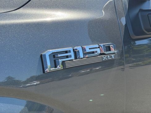 Used 2020 Ford F150 XLT w/ Equipment Group 302A Luxury AWD/4WD image 33