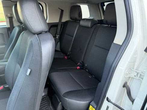Used 2011 Toyota FJ Cruiser 2WD w/ Convenience Pkg image 13