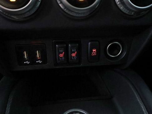 Used 2023 Mitsubishi Outlander Sport AWD image 41