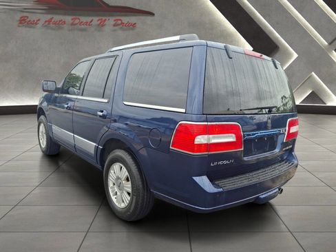 Used 2012 Lincoln Navigator Base 4x2 4dr SUV image 9