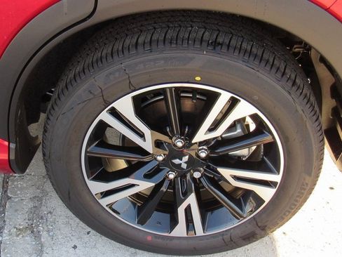 New 2026 Mitsubishi Eclipse Cross SEL image 7