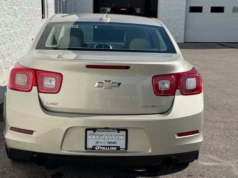 Used 2015 Chevrolet Malibu LTZ image 9