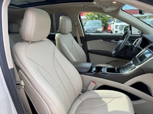 Used 2020 Lincoln Nautilus Reserve w/ Equipment Group 201A AWD/4WD image 30