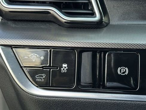 Used 2024 Kia Sportage SX image 20
