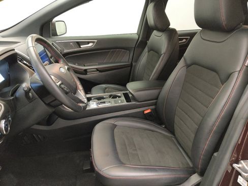 Used 2024 Ford Edge ST-Line w/ Cargo Accessory Package AWD/4WD image 17