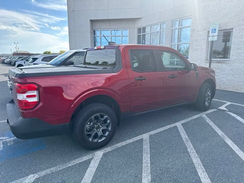Used 2026 Ford Maverick XLT FWD image 4