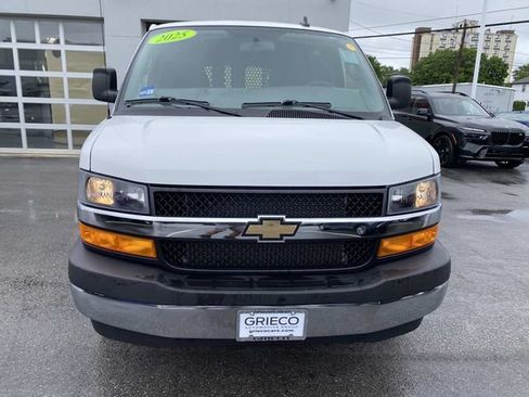 Used 2025 Chevrolet Express 2500 w/ Driver Convenience Package RWD image 12