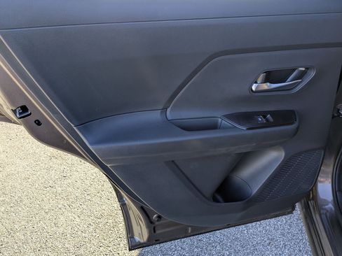 New 2026 Nissan Kicks SR w/ SR Premium Package FWD image 24