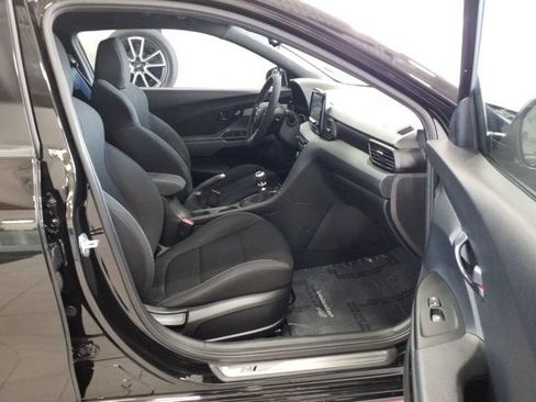 Used 2020 Hyundai Veloster N w/ Performance Package FWD image 15