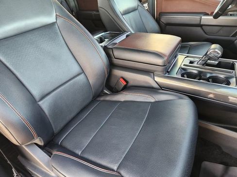 Used 2022 Ford F150 Lariat image 14