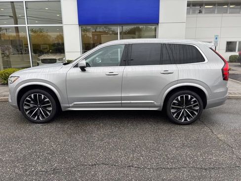 Used 2025 Volvo XC90 B6 Plus AWD/4WD image 2