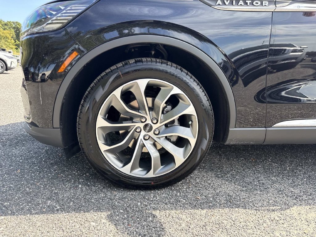 New 2027 Lincoln Aviator 2WD image 10