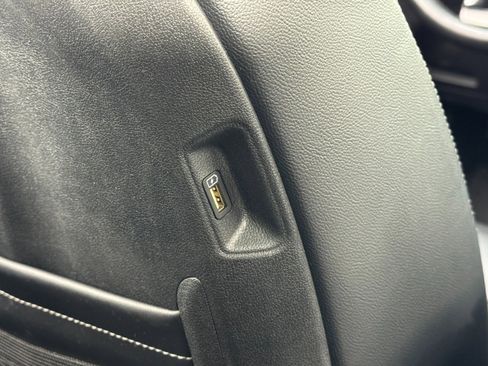 Used 2021 Kia Sorento SX image 32