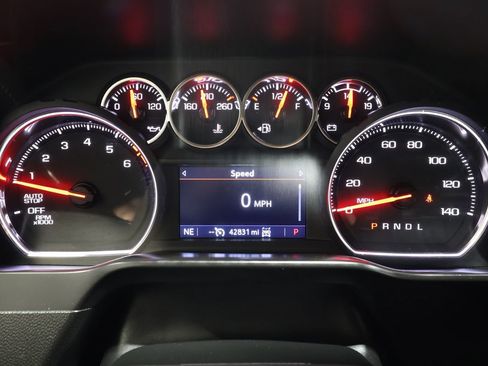 Used 2020 Chevrolet Silverado 1500 LT w/ All-Star Edition AWD/4WD image 11