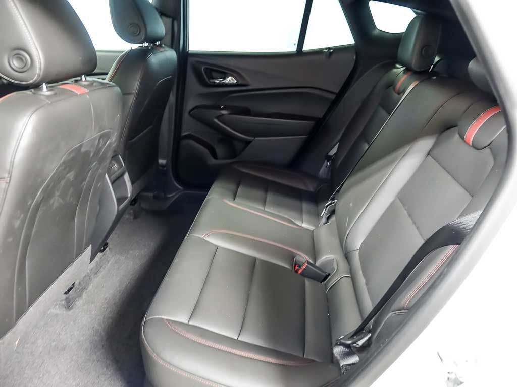 Used 2025 Chevrolet Trax RS w/ Driver Confidence Package FWD image 11
