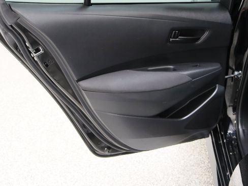 Used 2023 Toyota Corolla LE image 26