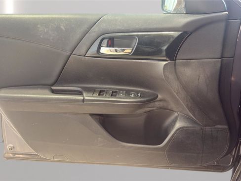 Used 2014 Honda Accord Sport image 21