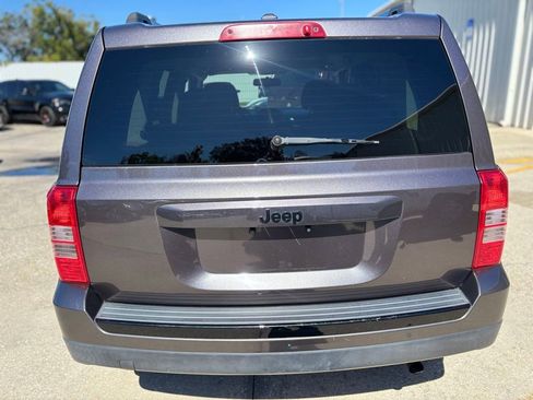 Used 2015 Jeep Patriot Sport w/ Power Value Group image 4