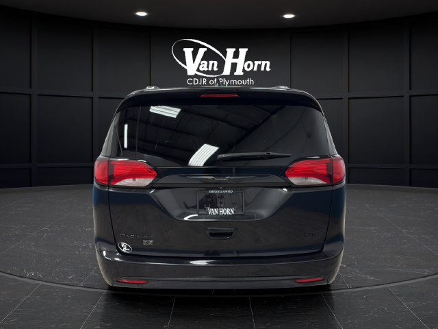Used 2020 Chrysler Pacifica Limited FWD image 6