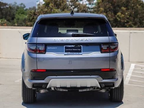 New 2024 Land Rover Discovery Sport S image 7