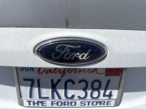 Used 2015 Ford Escape SE w/ Equipment Group 201A FWD image 10