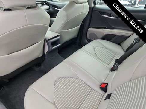 Used 2023 Toyota Camry SE image 21