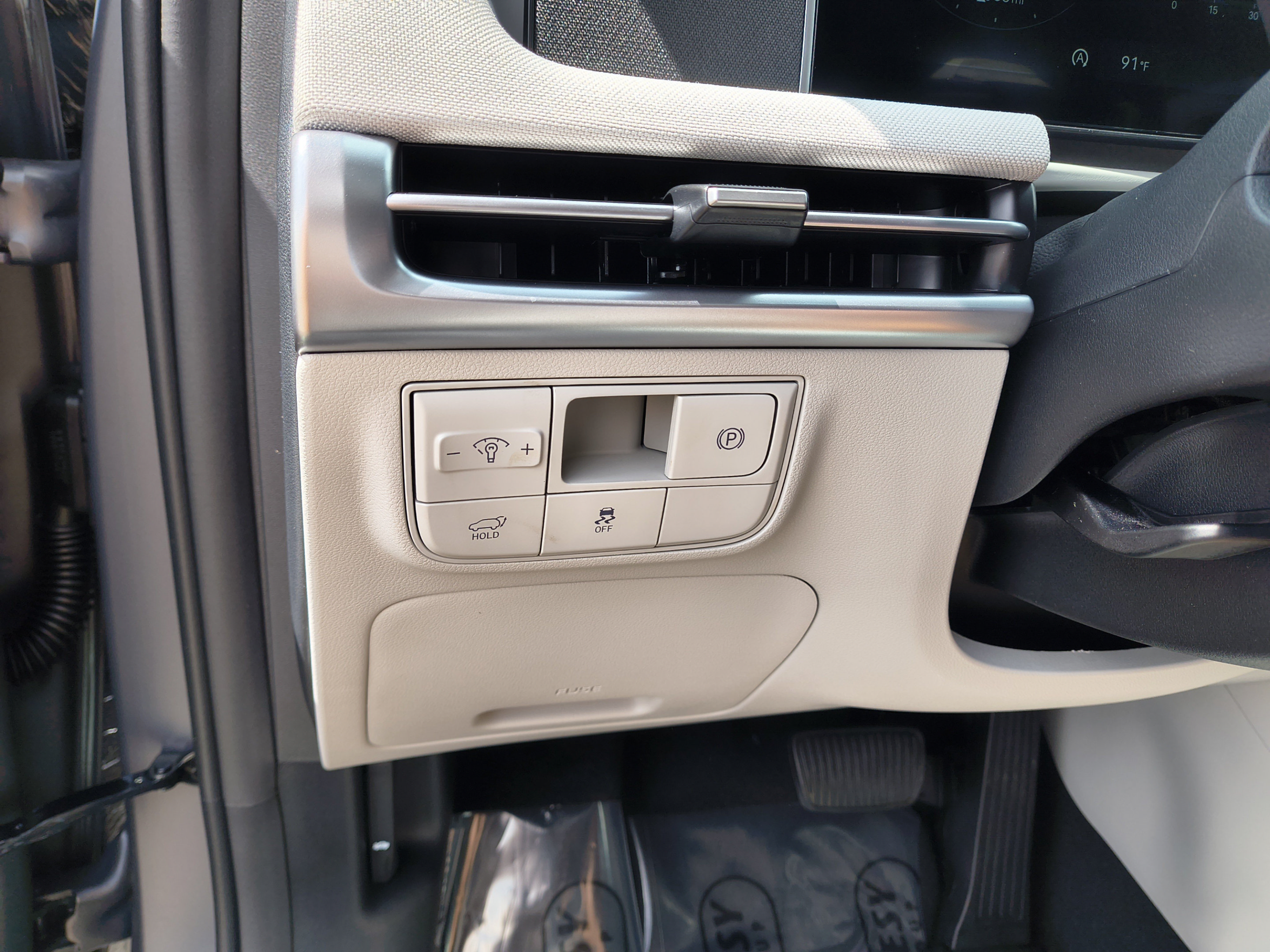 New 2026 Hyundai Tucson Limited FWD image 26