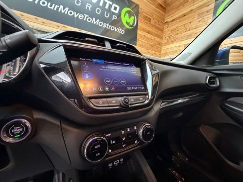 Used 2023 Chevrolet TrailBlazer LT w/ Convenience Package AWD/4WD image 18