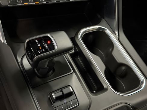 Certified 2026 GMC Sierra 1500 Denali AWD/4WD image 35