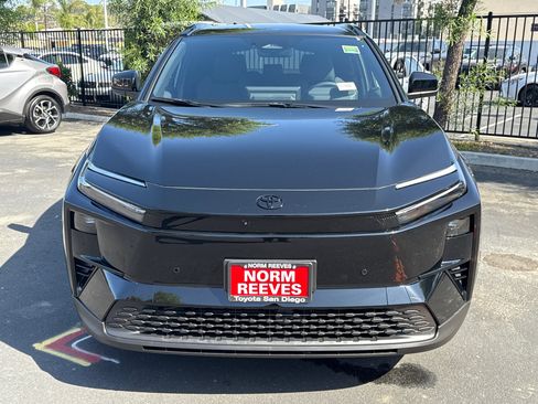 New 2026 Toyota C-HR AWD/4WD image 6