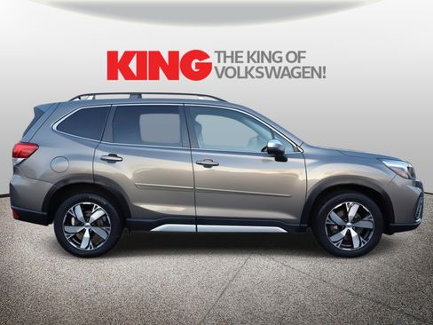 Used 2020 Subaru Forester Touring image 2