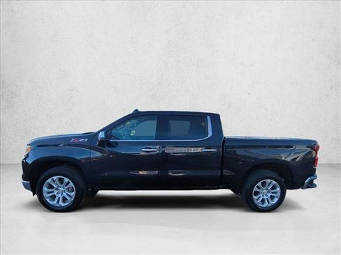 Used 2022 Chevrolet Silverado 1500 LTZ image 9