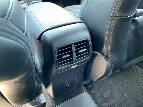 Used 2023 Ford Escape ST-Line w/ Tech Pack #1 FWD image 22