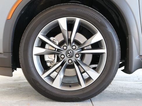 Certified 2025 INFINITI QX60 Luxe w/ Vision Package image 45