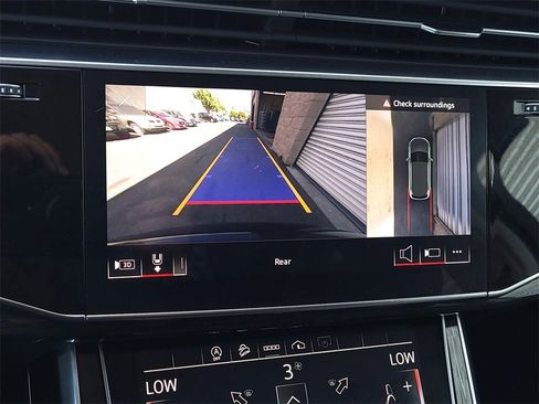 Used 2022 Audi Q7 3.0T Premium Plus w/ Premium Plus Package image 18