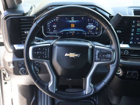 Used 2025 Chevrolet Silverado 1500 LT w/ Leather Package AWD/4WD image 24