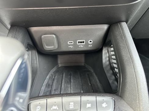 Used 2023 Chevrolet TrailBlazer ACTIV w/ Convenience Package FWD image 40
