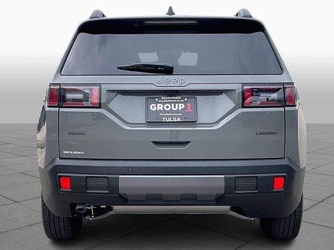 New 2026 Jeep Cherokee Laredo image 4