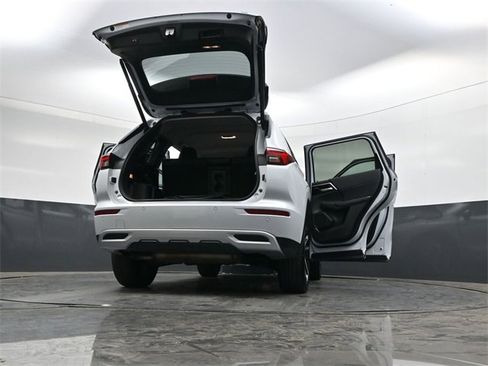 Used 2024 Mitsubishi Outlander SE image 42