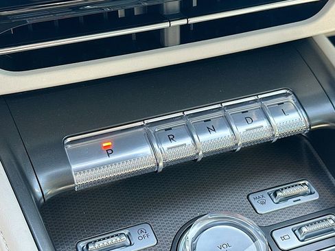 New 2026 Lincoln Nautilus Premier w/ Equipment Group 102A image 22