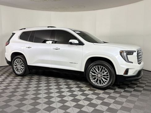 Used 2024 GMC Acadia Denali w/ Super Cruise Package FWD image 6