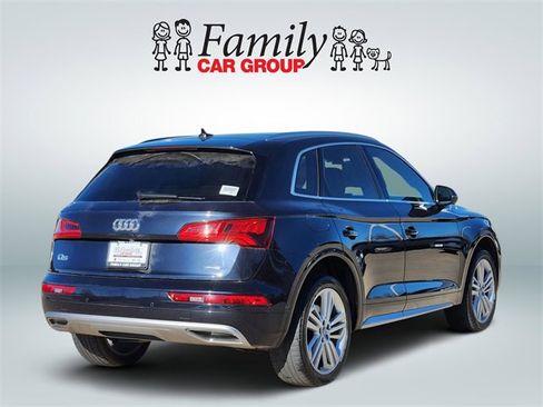 Used 2020 Audi Q5 2.0T Premium Plus w/ Premium Plus Package image 4