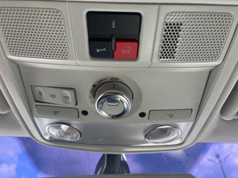 Used 2017 Volkswagen Jetta SEL image 13