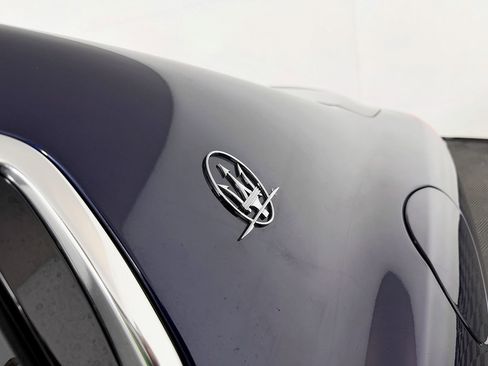 Used 2017 Maserati Ghibli S RWD image 27