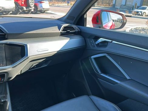 Used 2020 Audi Q3 2.0T Premium Plus image 25