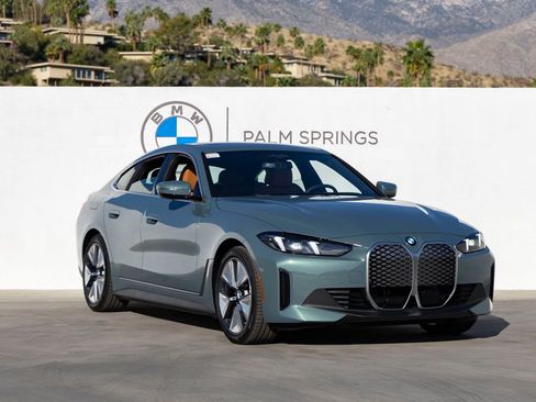 New 2026 BMW i4 eDrive40 w/ Premium Package image 2