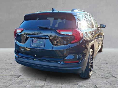 Used 2022 GMC Terrain SLE w/ Driver Convenience Package image 10