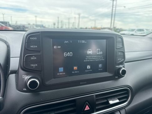 Used 2020 Hyundai Kona SE FWD image 19
