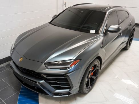 Used 2020 Lamborghini Urus image 46