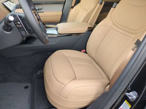 New 2027 Land Rover Range Rover Sport SE AWD/4WD image 12